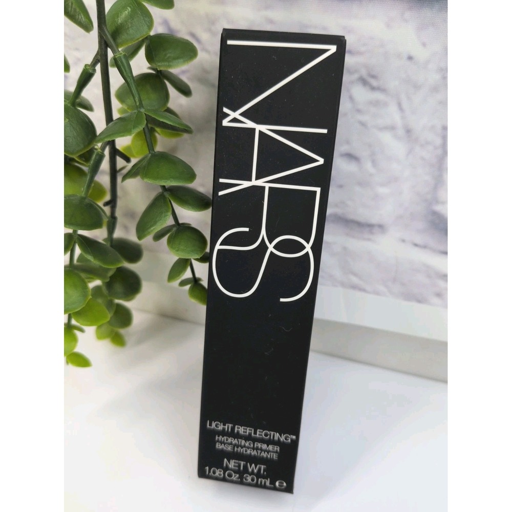 NEW $44🌿NARS Light Reflecting Hydrating Face Primer Makeup Foundation Base 30ml